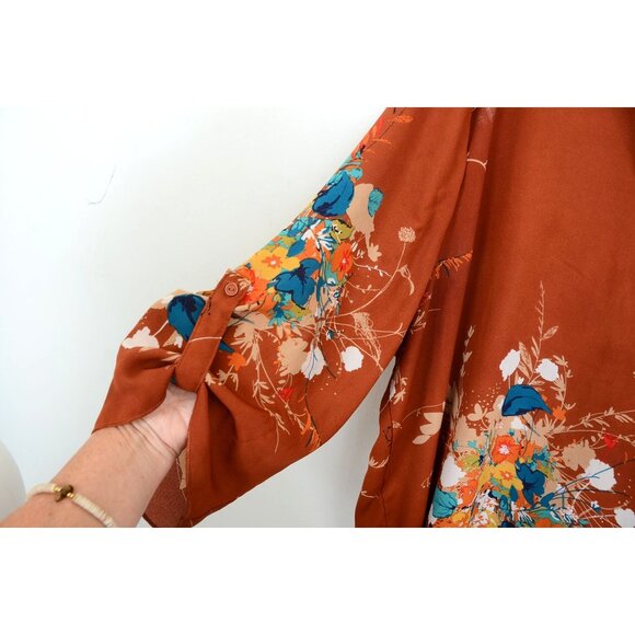 Liberty Love Plus Size 3XL Floral Roll Tab Sleeve V-Neck Forest Fairy Colorful - Picture 2 of 12